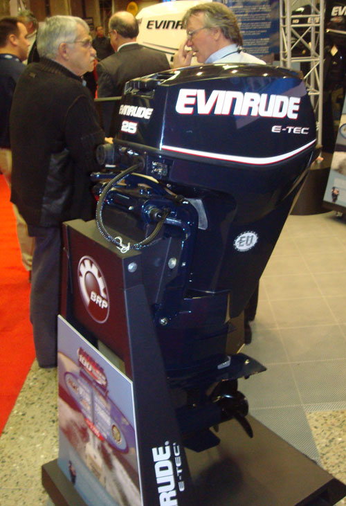 Подвесной мотор Invirude E-Tec 25